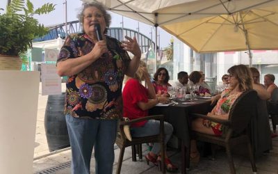 La escritora Marrero Berbel imparte un curso de microrrelatos en Cháter 100 Gran Canaria