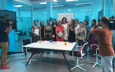 Tres proyectos de inclusión social y formación de Charter 100 ayudarán a 150 mujeres canarias