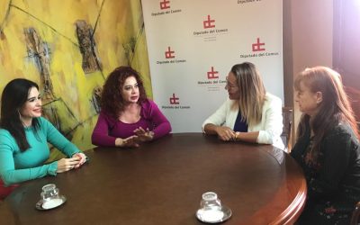 La adjunta al Diputado del Común Beatriz Barrera trabaja con Charter 100 Gran Canaria contra la violencia de género